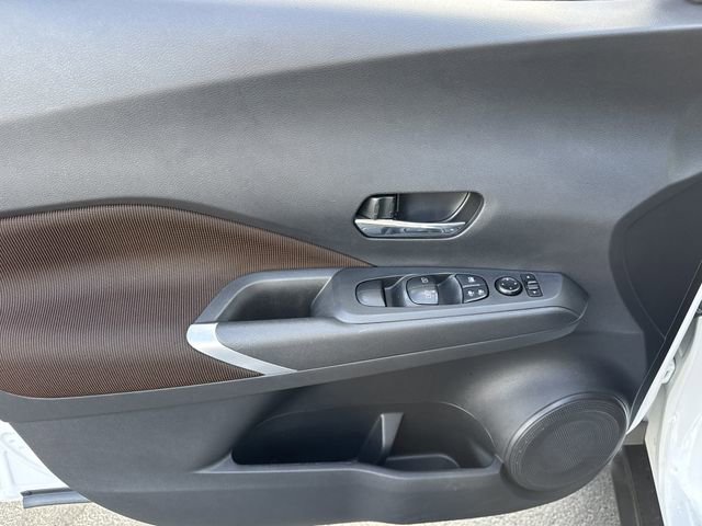 Used 2021 Nissan Kicks SR image 8