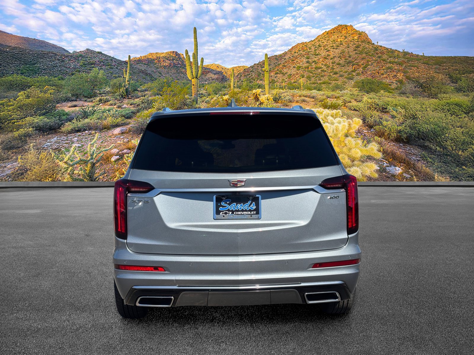 Used 2025 Cadillac XT6 Premium Luxury FWD image 5