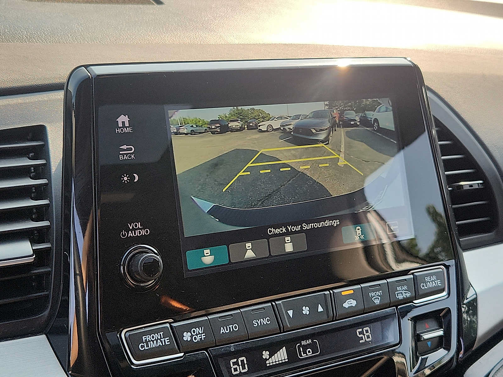 Certified 2024 Honda Odyssey Touring image 17