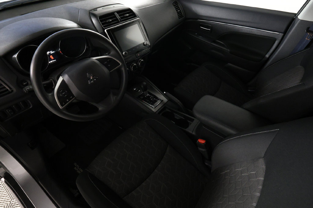 Used 2026 Mitsubishi Outlander Sport ES AWD/4WD image 16