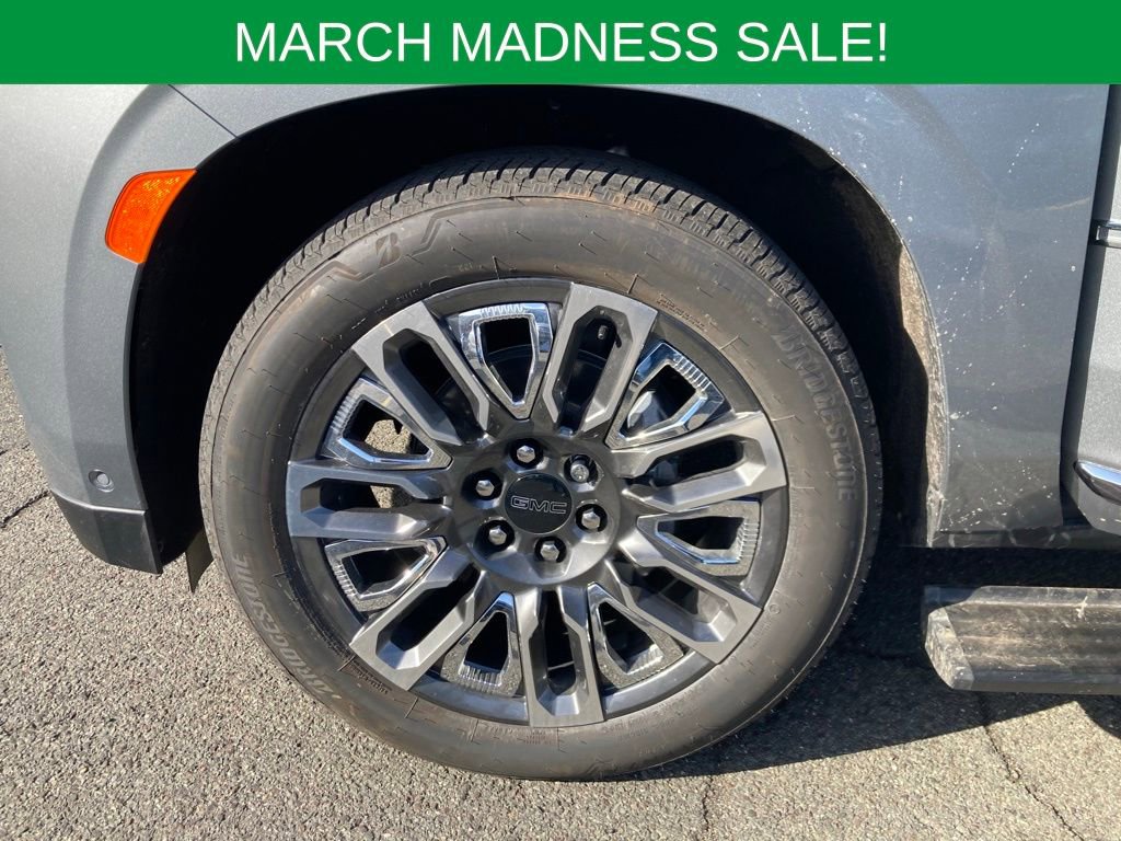 Used 2023 GMC Yukon Denali Ultimate image 31