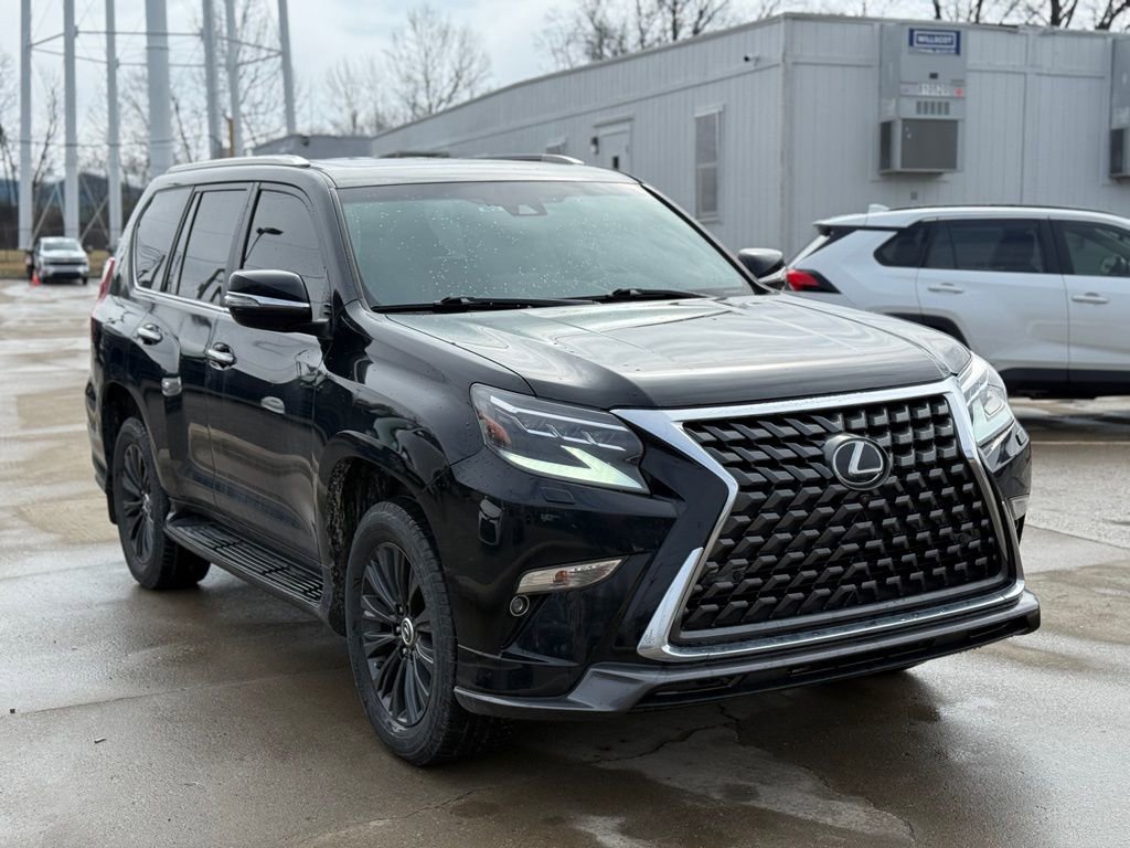 Used 2022 Lexus GX 460 Luxury w/ Sport Design Package image 5