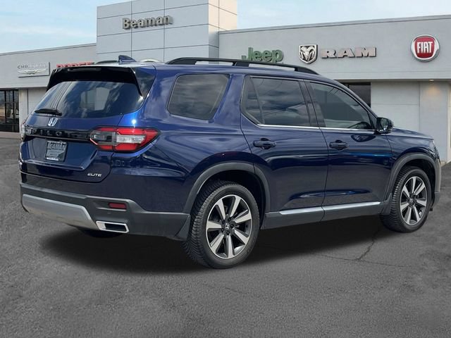 Used 2023 Honda Pilot Elite image 7