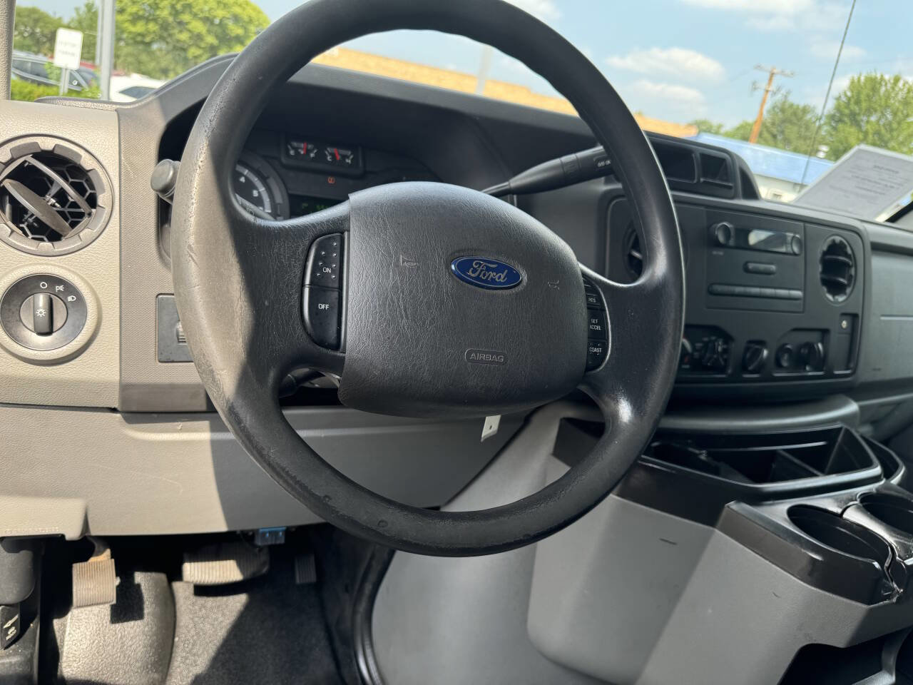 Used 2014 Ford E-150 and Econoline 150 w/ Commercial Cargo Van Package image 29