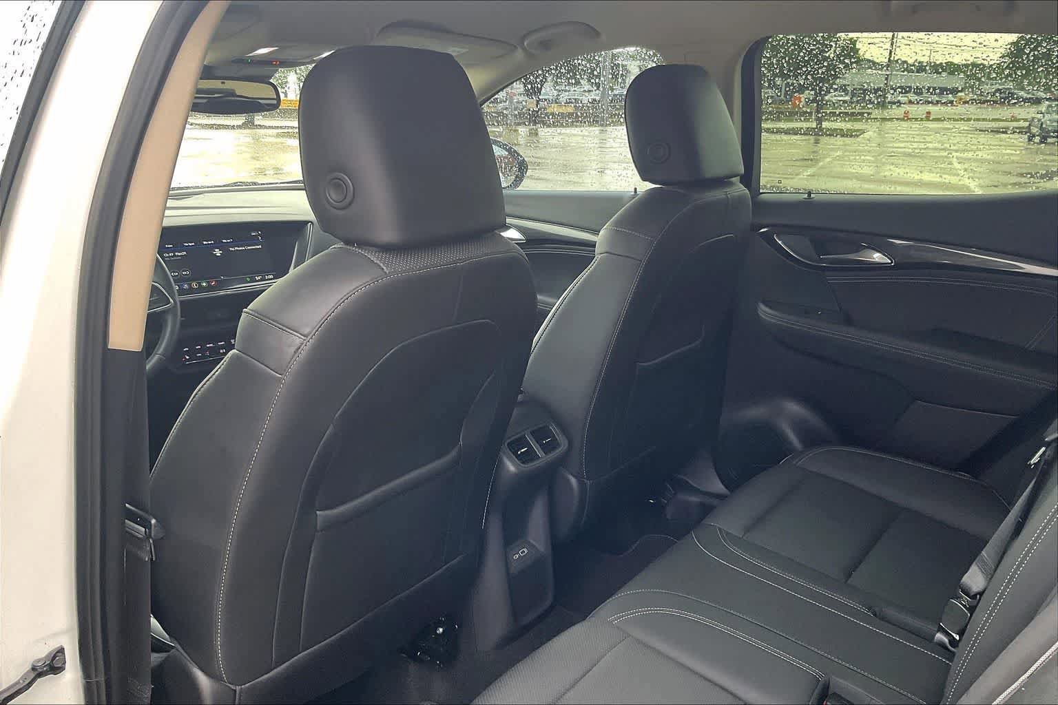 Used 2023 Buick Envision Essence FWD image 12