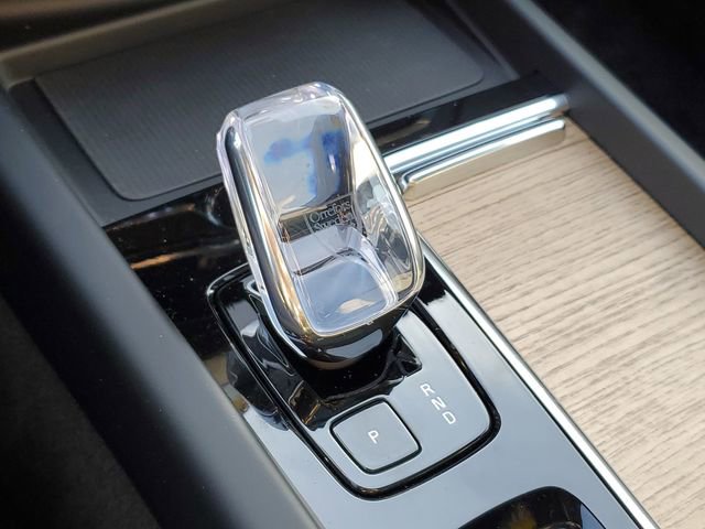 New 2026 Volvo XC60 B5 Plus w/ Protection Package Premier image 18