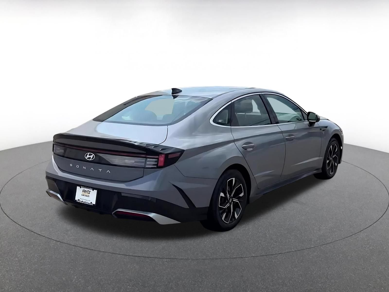 Used 2025 Hyundai Sonata SEL FWD image 15