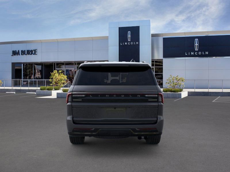 New 2026 Lincoln Navigator Reserve w/ Jet Appearance Package image 5