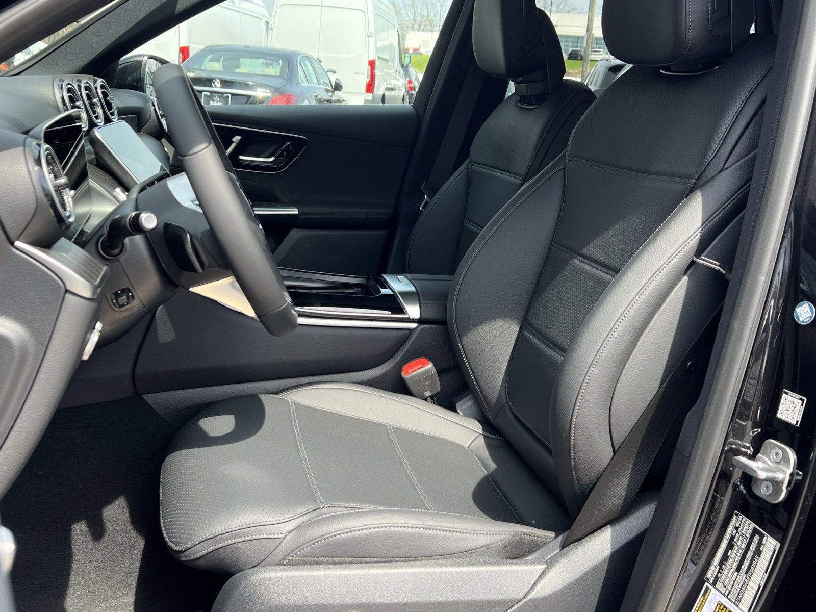 New 2026 Mercedes-Benz GLC 300 4MATIC image 11