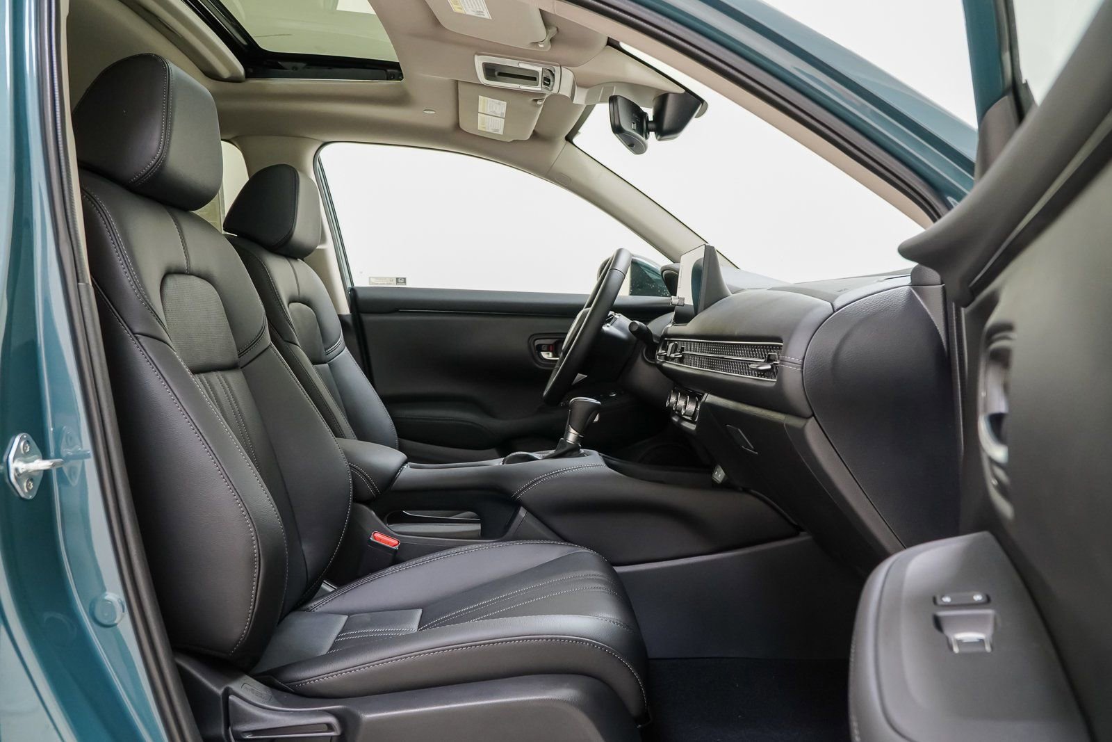 New 2026 Honda HR-V EX-L image 32