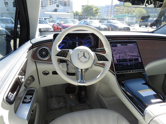 Used 2023 Mercedes-Benz EQE 500 4MATIC SUV image 8