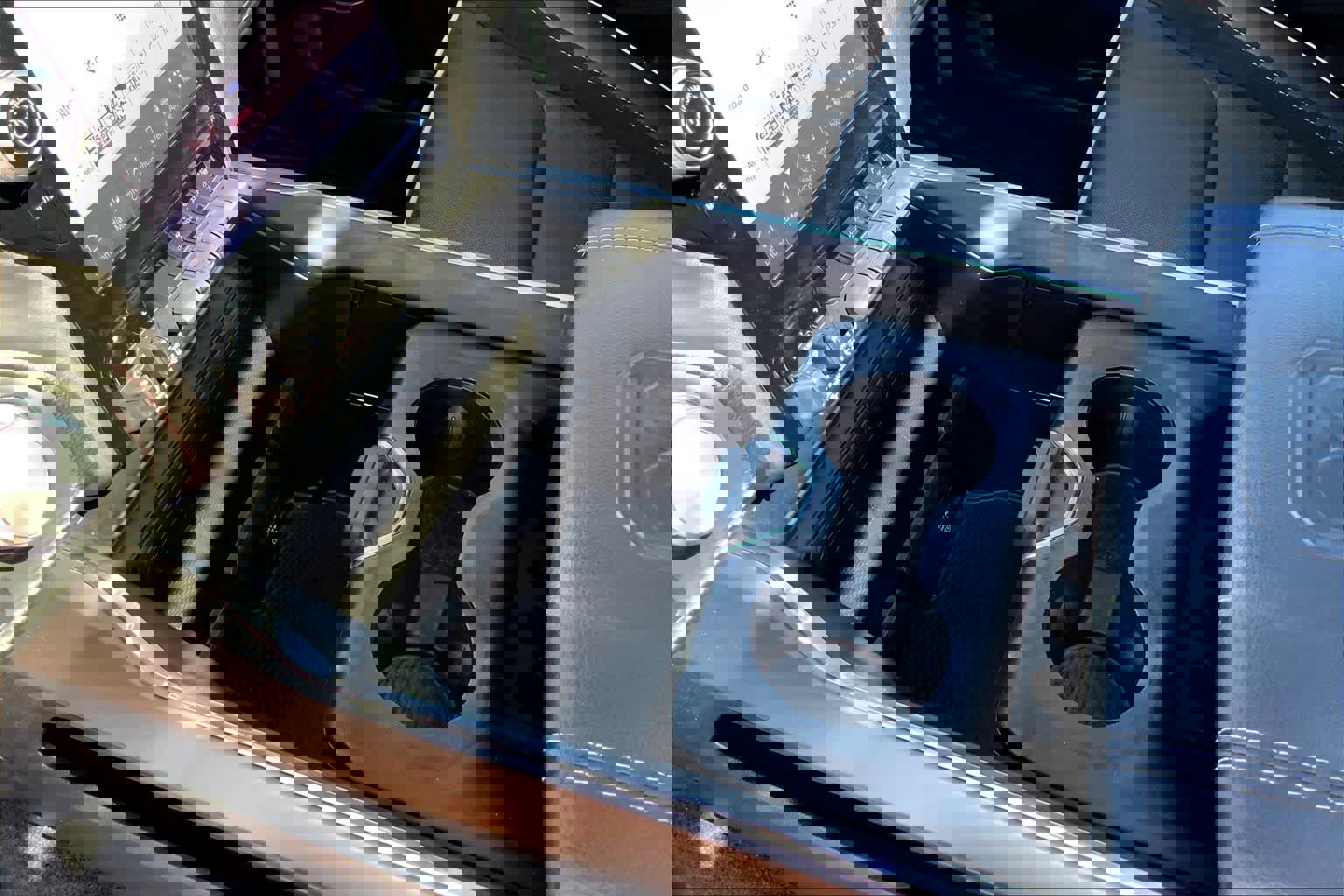 Used 2025 RAM 1500 Laramie w/ Laramie Southwest Edition AWD/4WD image 16