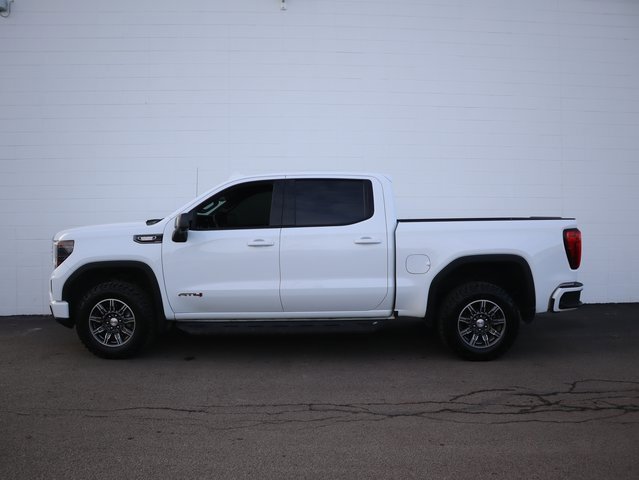 Used 2024 GMC Sierra 1500 AT4 w/ Technology Package image 4