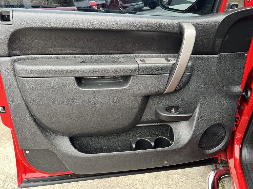 Used 2011 Chevrolet Silverado 1500 LT image 13