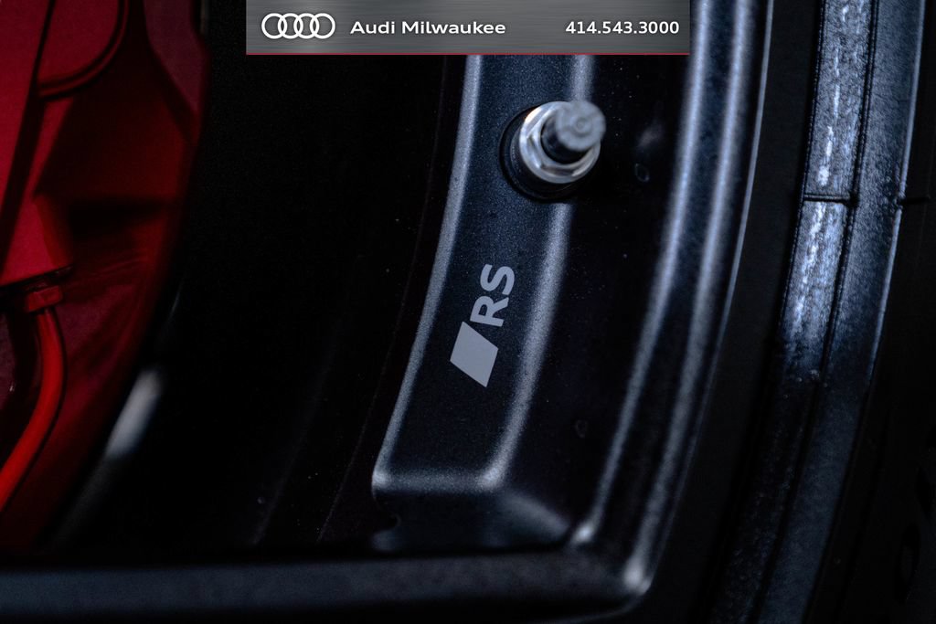 Used 2025 Audi RS Q8 performance w/ Matte Carbon Package AWD/4WD image 12