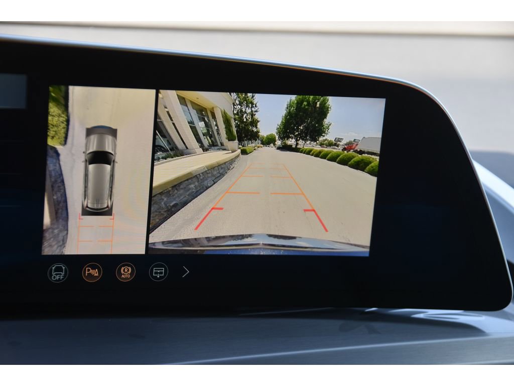 New 2026 Cadillac Vistiq Sport image 24