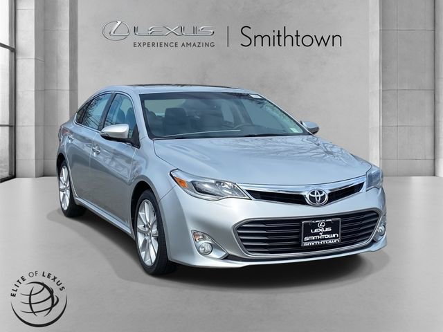 Used 2014 Toyota Avalon Limited FWD image 1