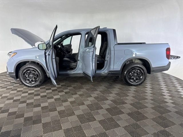 Used 2026 Honda Ridgeline TrailSport image 11