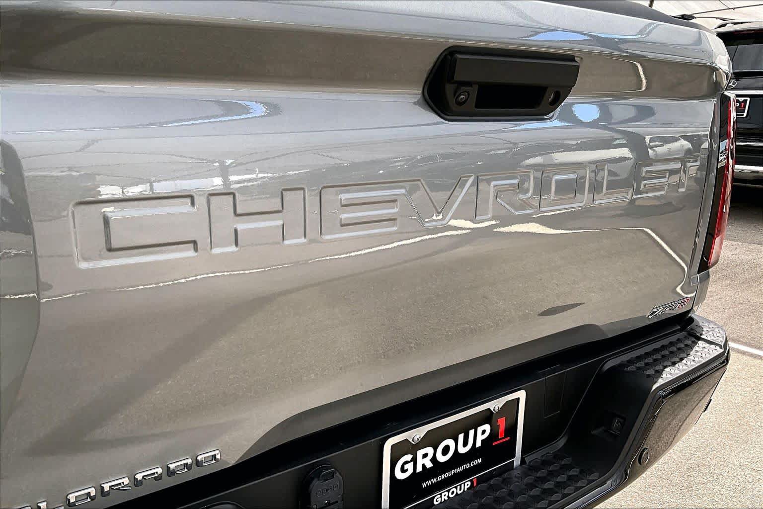 Used 2026 Chevrolet Colorado ZR2 w/ Technology Package AWD/4WD image 10