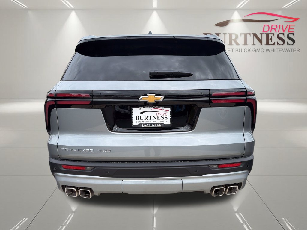 New 2027 Chevrolet Traverse LT w/ Sun and Wheel Package AWD/4WD image 8