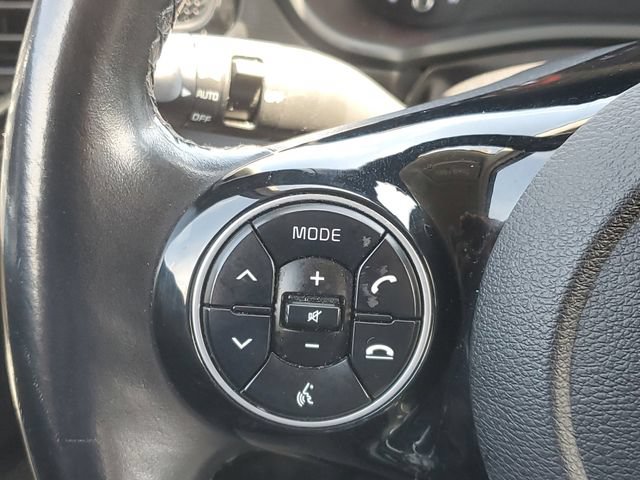 Used 2020 Kia Soul EX FWD image 21