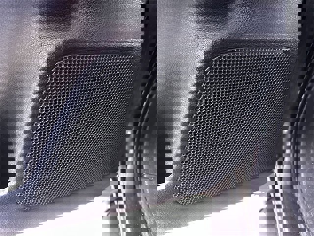 Used 2019 Toyota Tacoma TRD Sport w/ Technology Package image 25