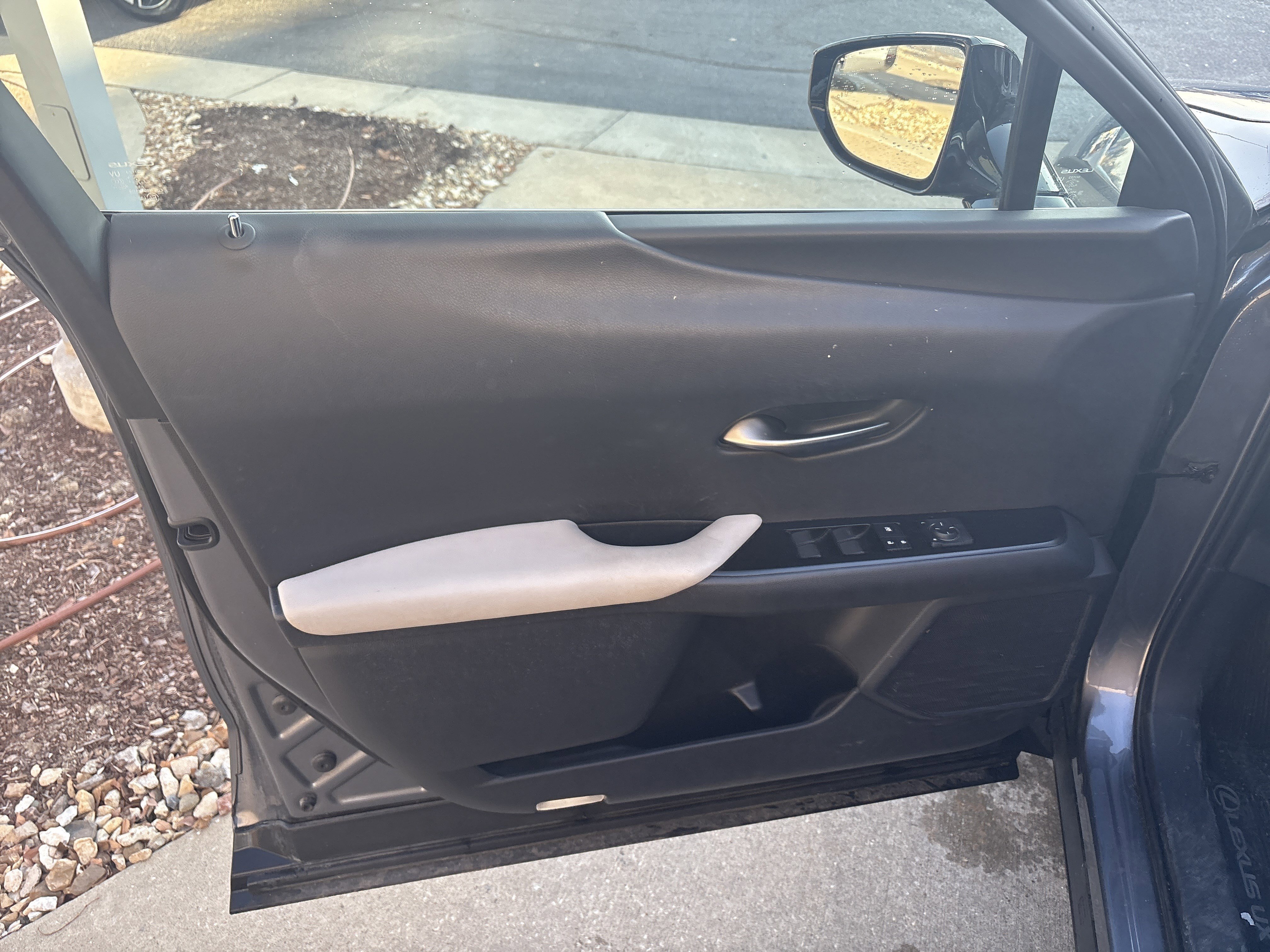 Used 2019 Lexus UX 250h image 14