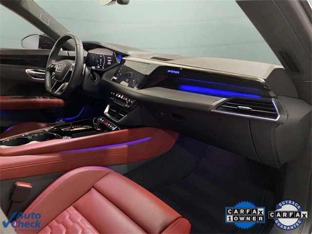 Used 2024 Audi e-tron GT Prestige w/ Prestige Package image 42