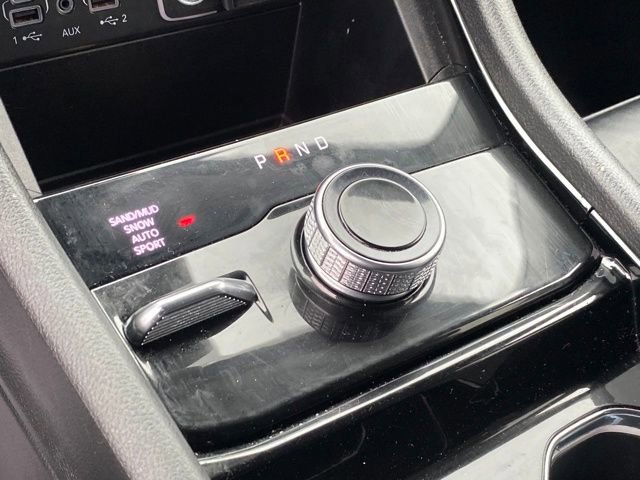 Used 2023 Jeep Grand Cherokee Limited image 12