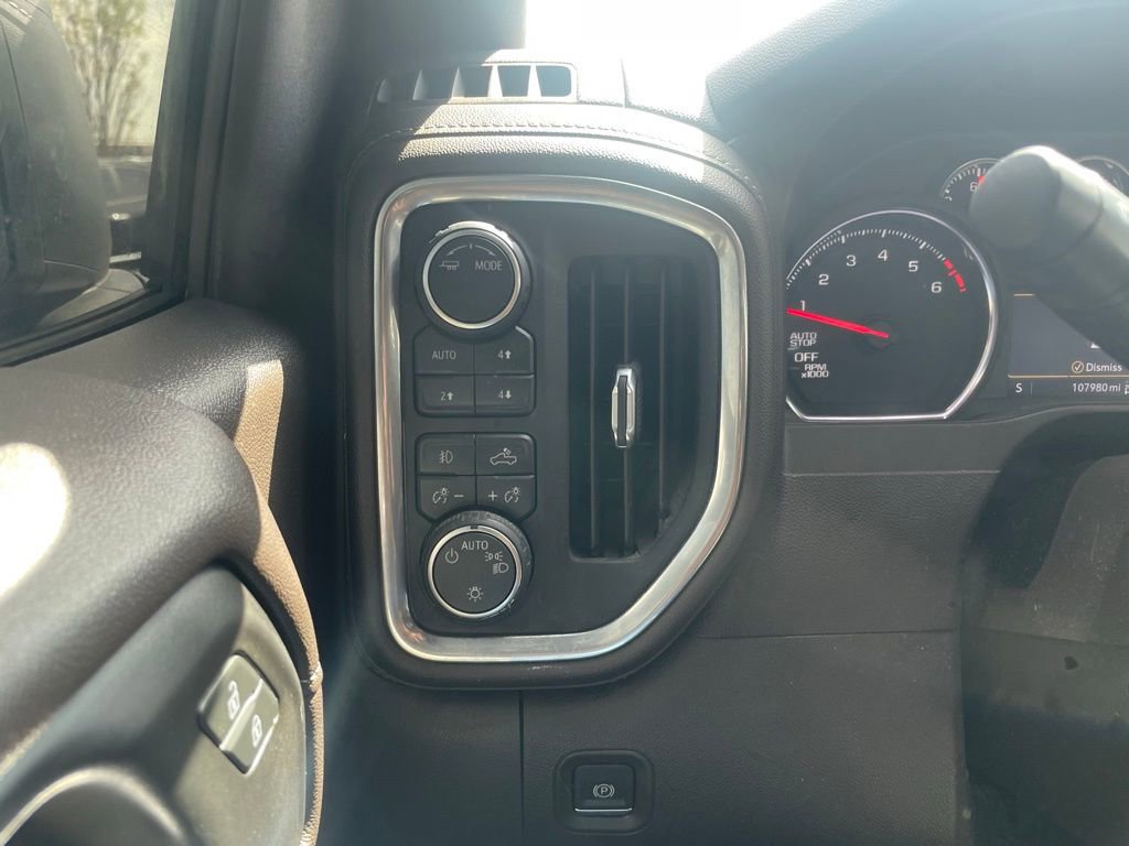 Used 2020 Chevrolet Silverado 1500 RST image 13