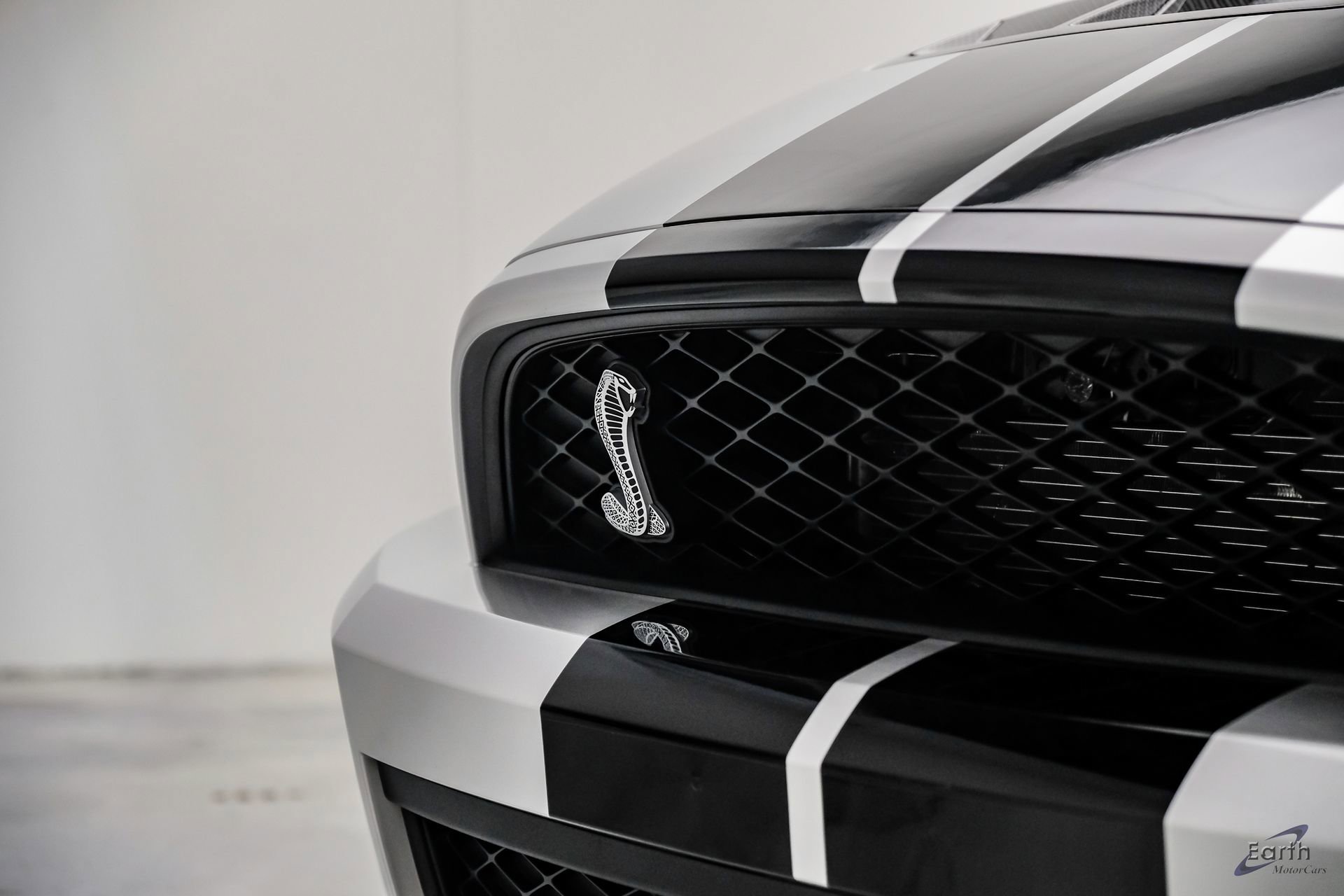 Used 2012 Ford Mustang Shelby GT500 w/ SVT Performance Pkg RWD image 37