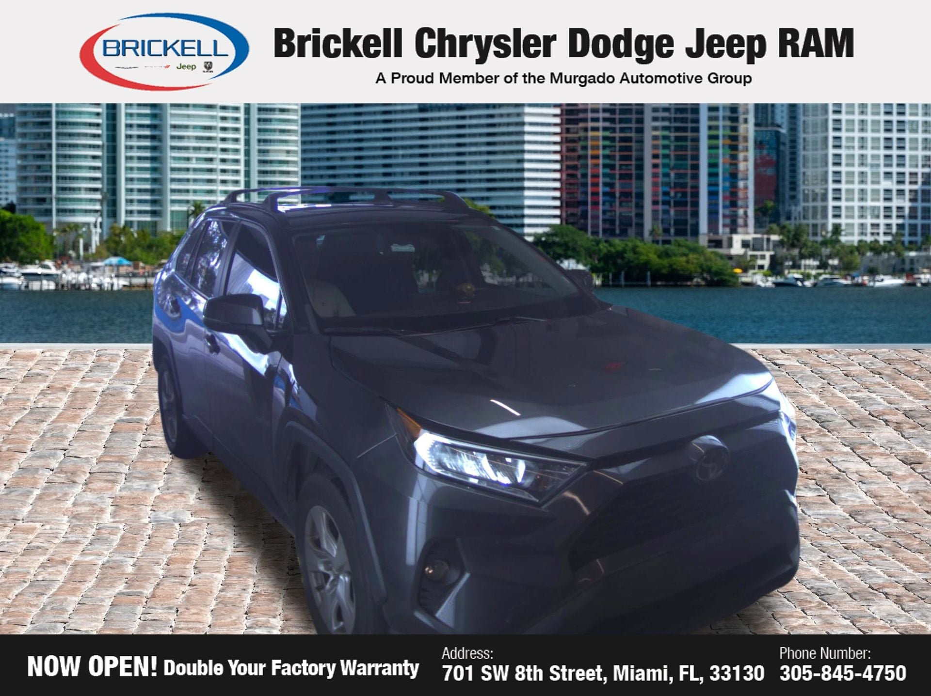 Used 2022 Toyota RAV4 XLE w/ Convenience Package FWD image 5