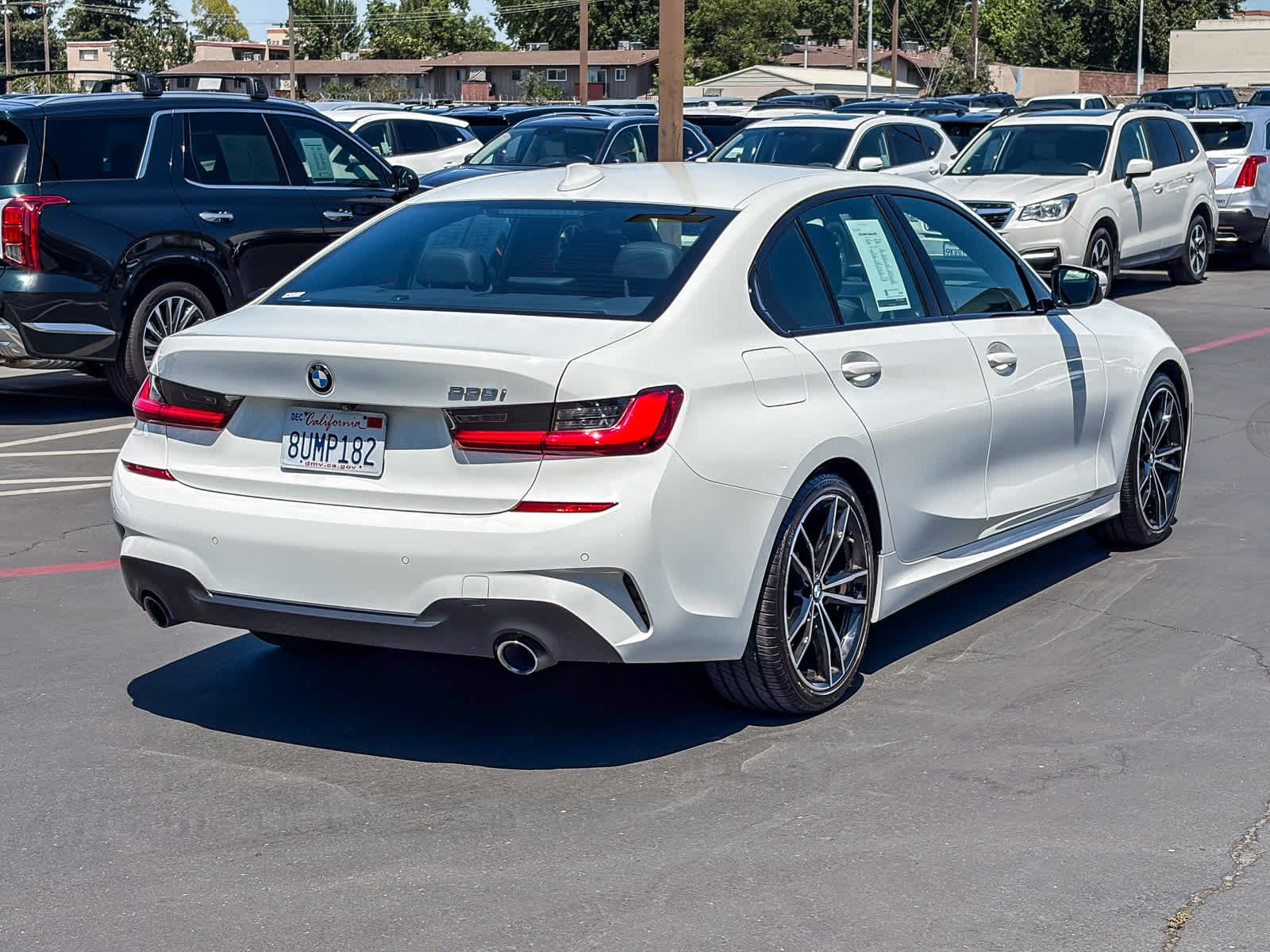 Used 2021 BMW 330i Sedan w/ M Sport Package RWD image 4
