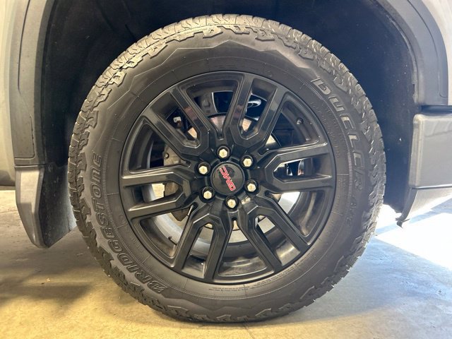 Used 2021 GMC Sierra 1500 Elevation w/ X31 Off-Road Package AWD/4WD image 11