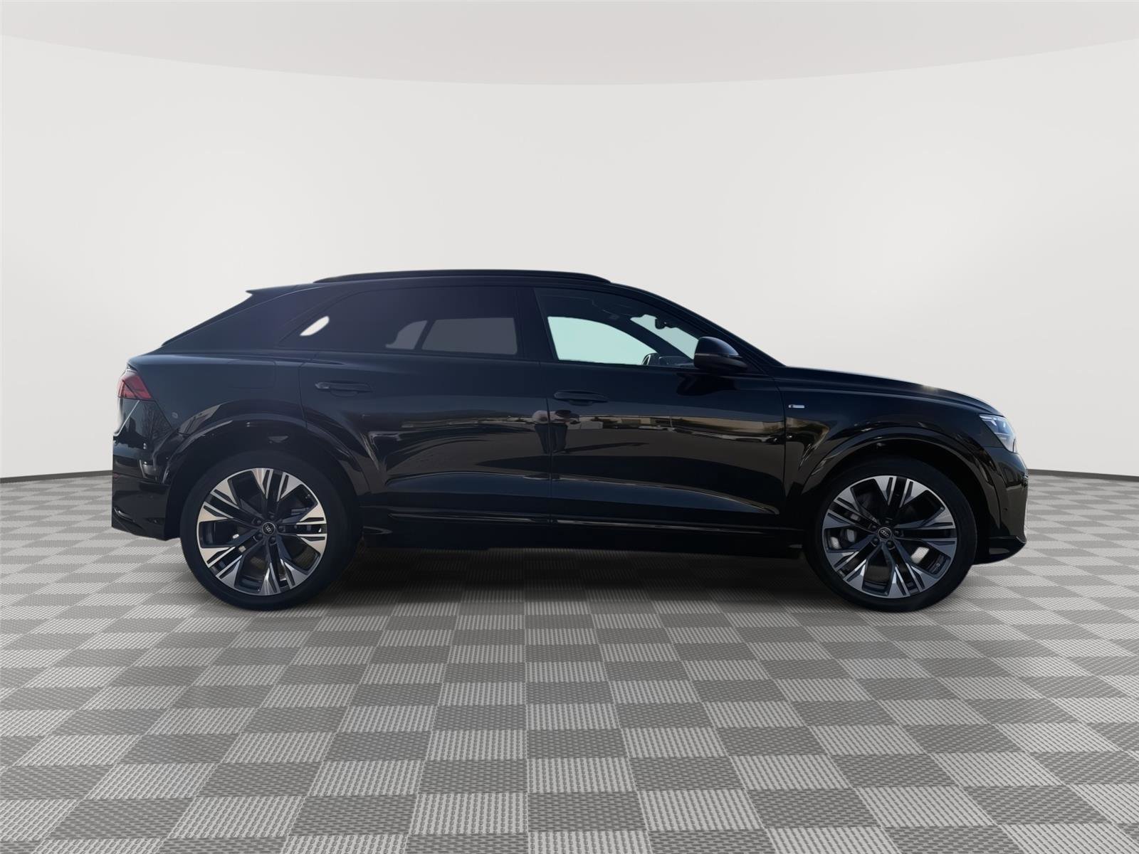 New 2026 Audi Q8 Premium Plus AWD/4WD image 6