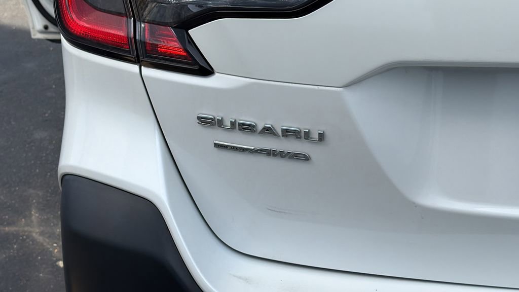 Used 2021 Subaru Outback Premium image 12