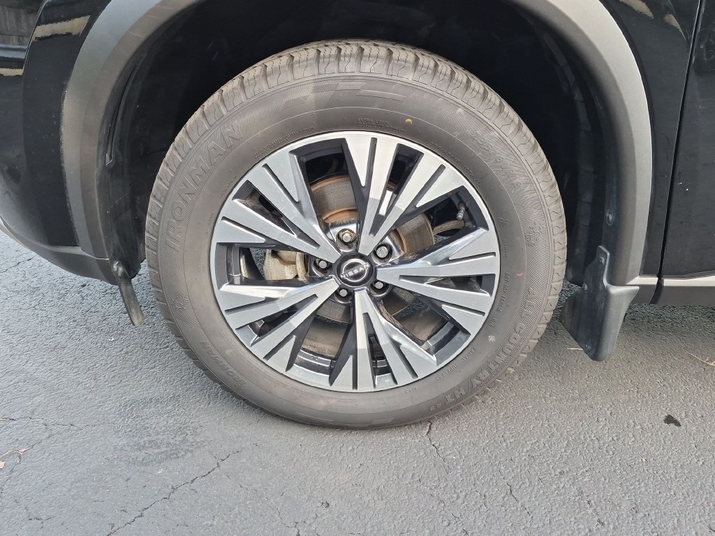 Used 2023 Nissan Rogue SV w/ SV Premium B Package AWD/4WD image 9