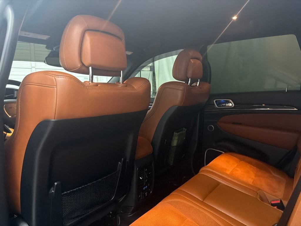 Used 2020 Jeep Grand Cherokee SRT AWD/4WD image 19