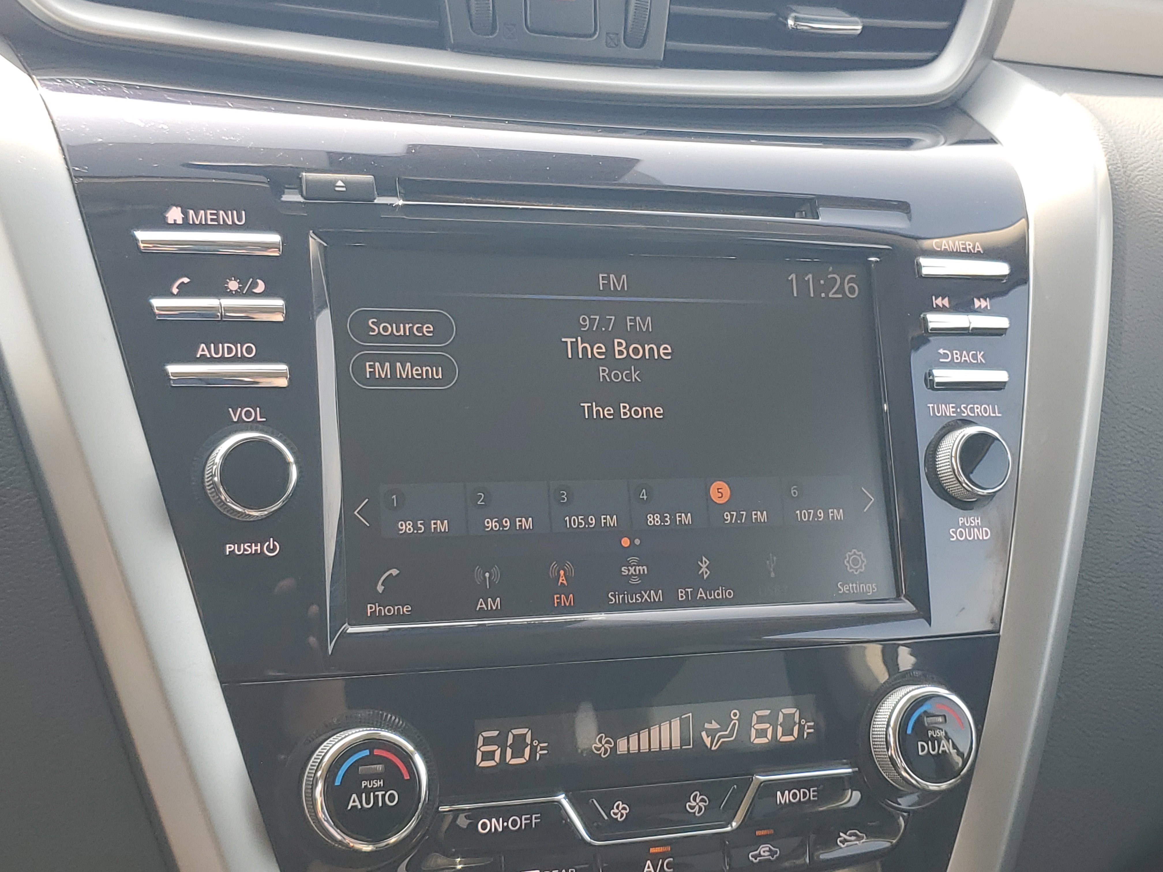 Used 2022 Nissan Murano SV w/ SV Midnight Edition Package image 23