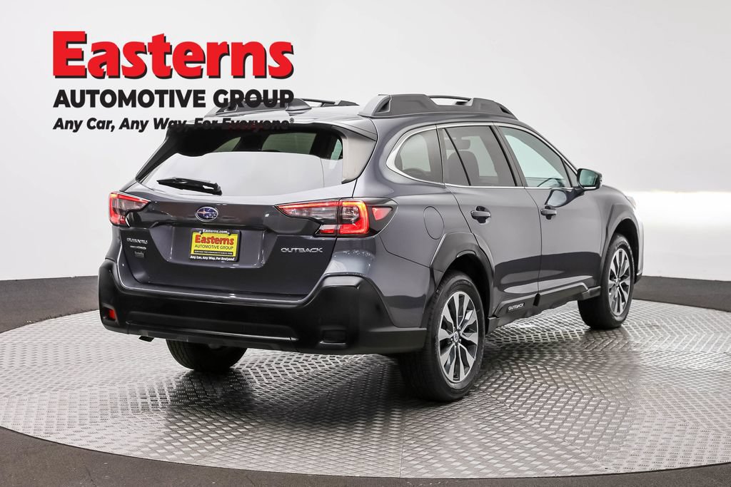 Used 2023 Subaru Outback Limited AWD/4WD image 5
