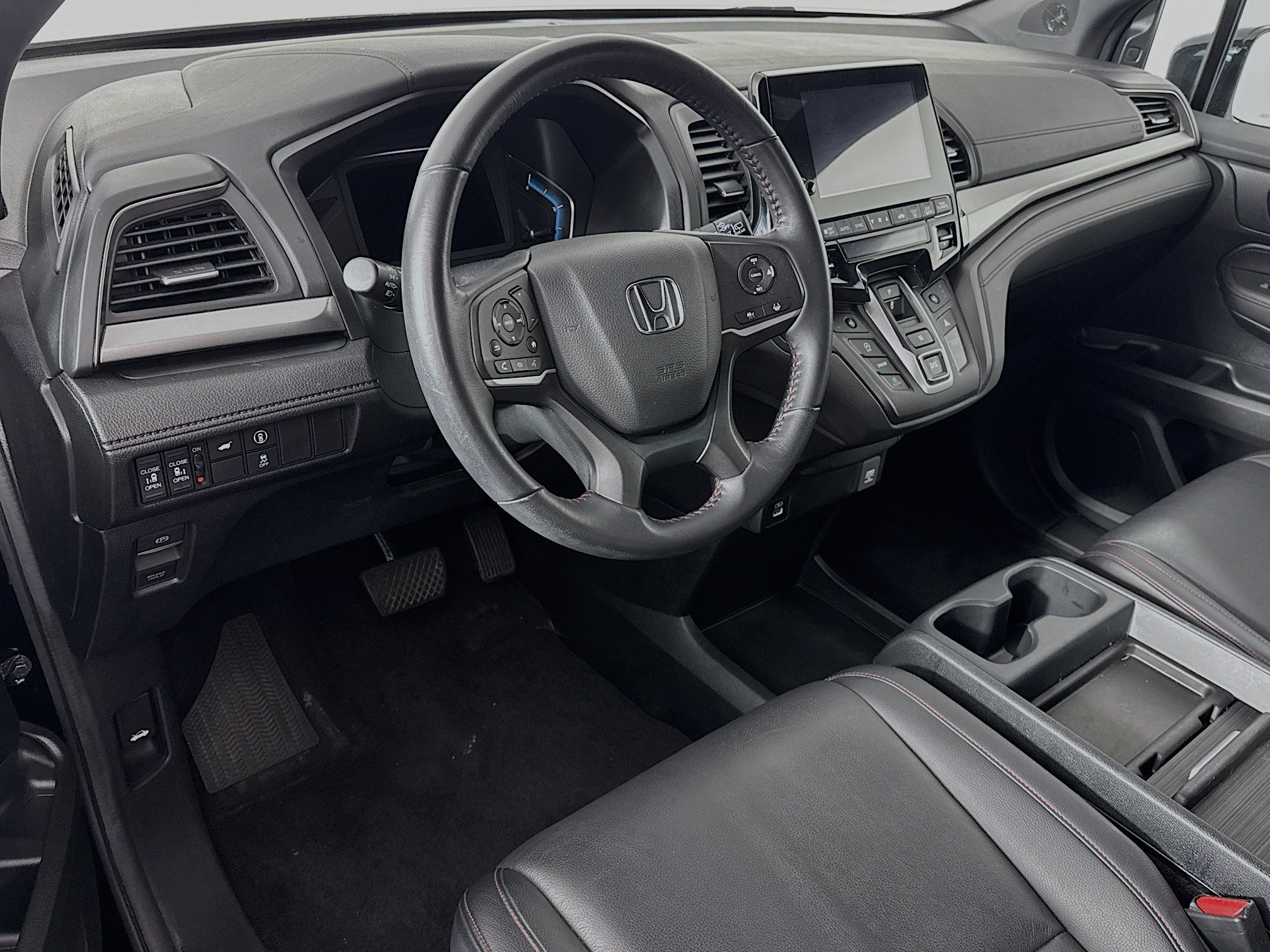 Certified 2024 Honda Odyssey Sport image 9