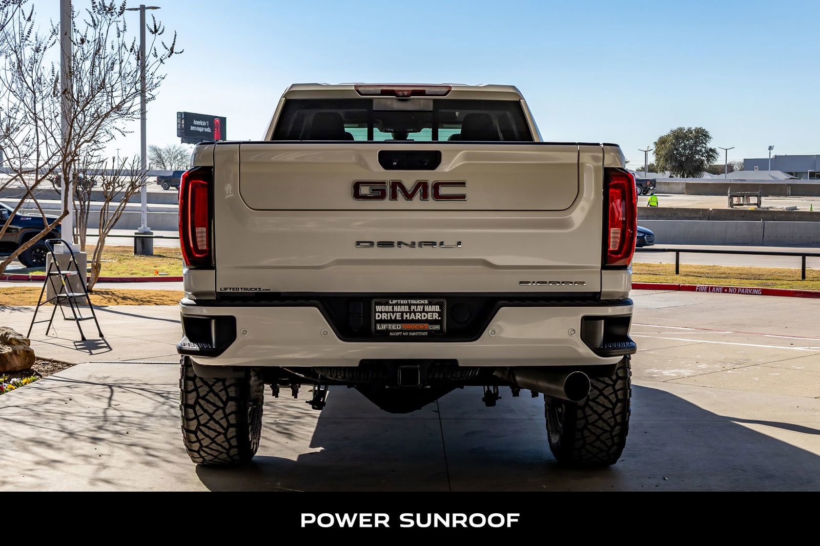 Used 2021 GMC Sierra 2500 Denali w/ Denali Ultimate Package image 8