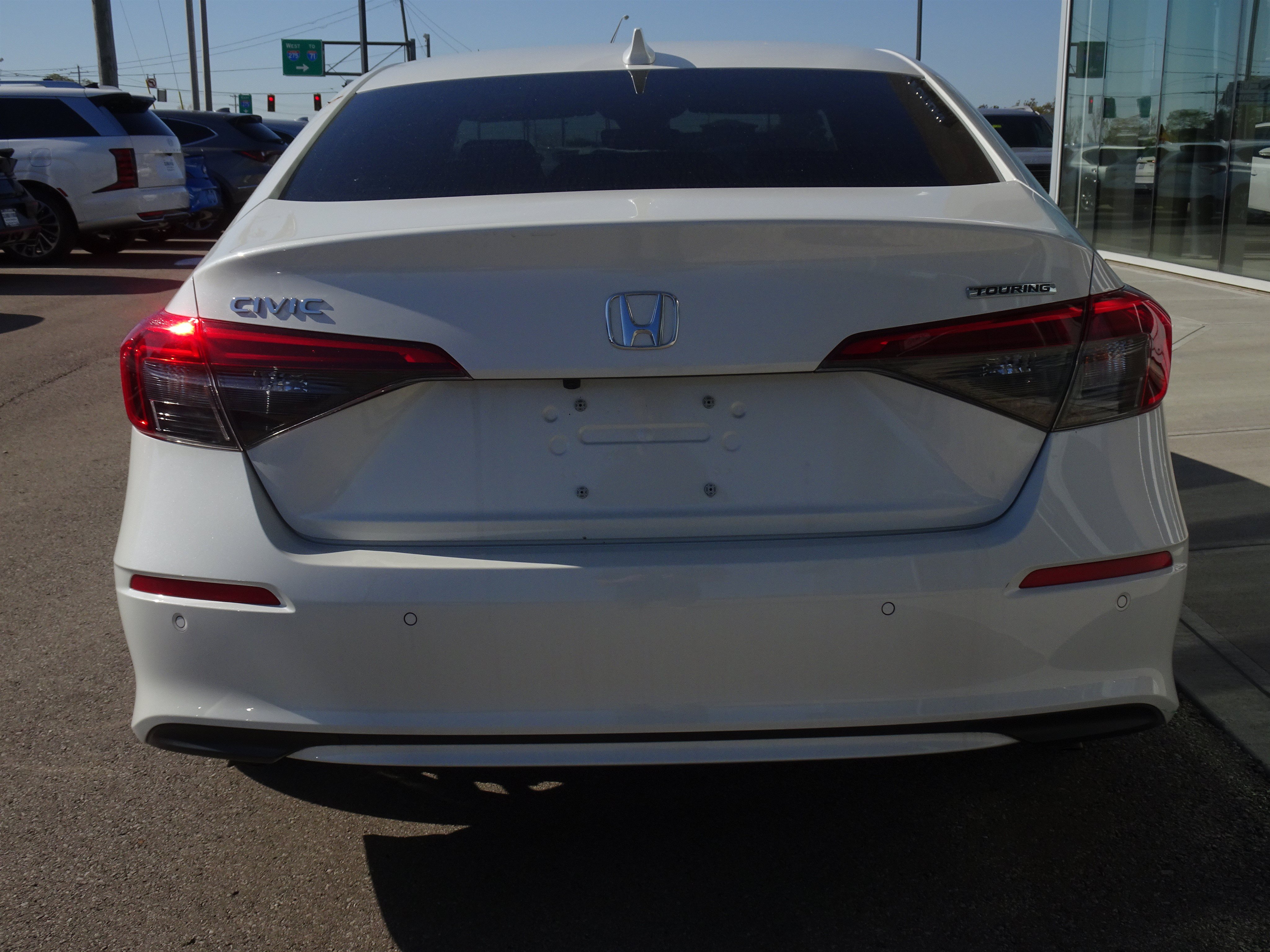 Used 2023 Honda Civic Touring image 4