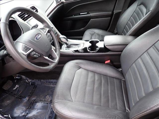 Used 2014 Ford Fusion SE w/ Equipment Group 502A FWD image 10