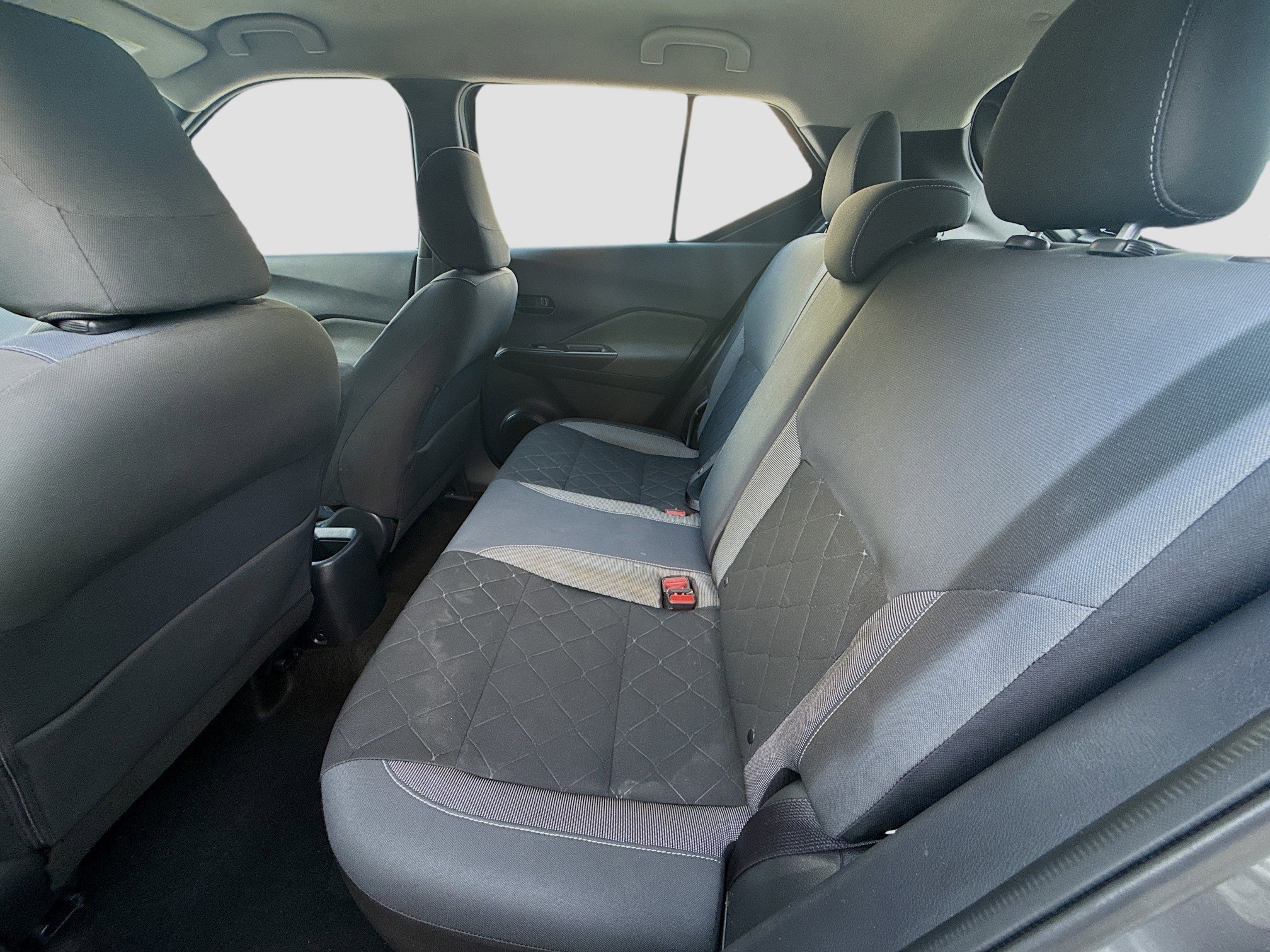 Used 2019 Nissan Kicks S image 22