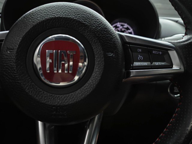 Used 2017 FIAT 124 Spider Abarth RWD image 18