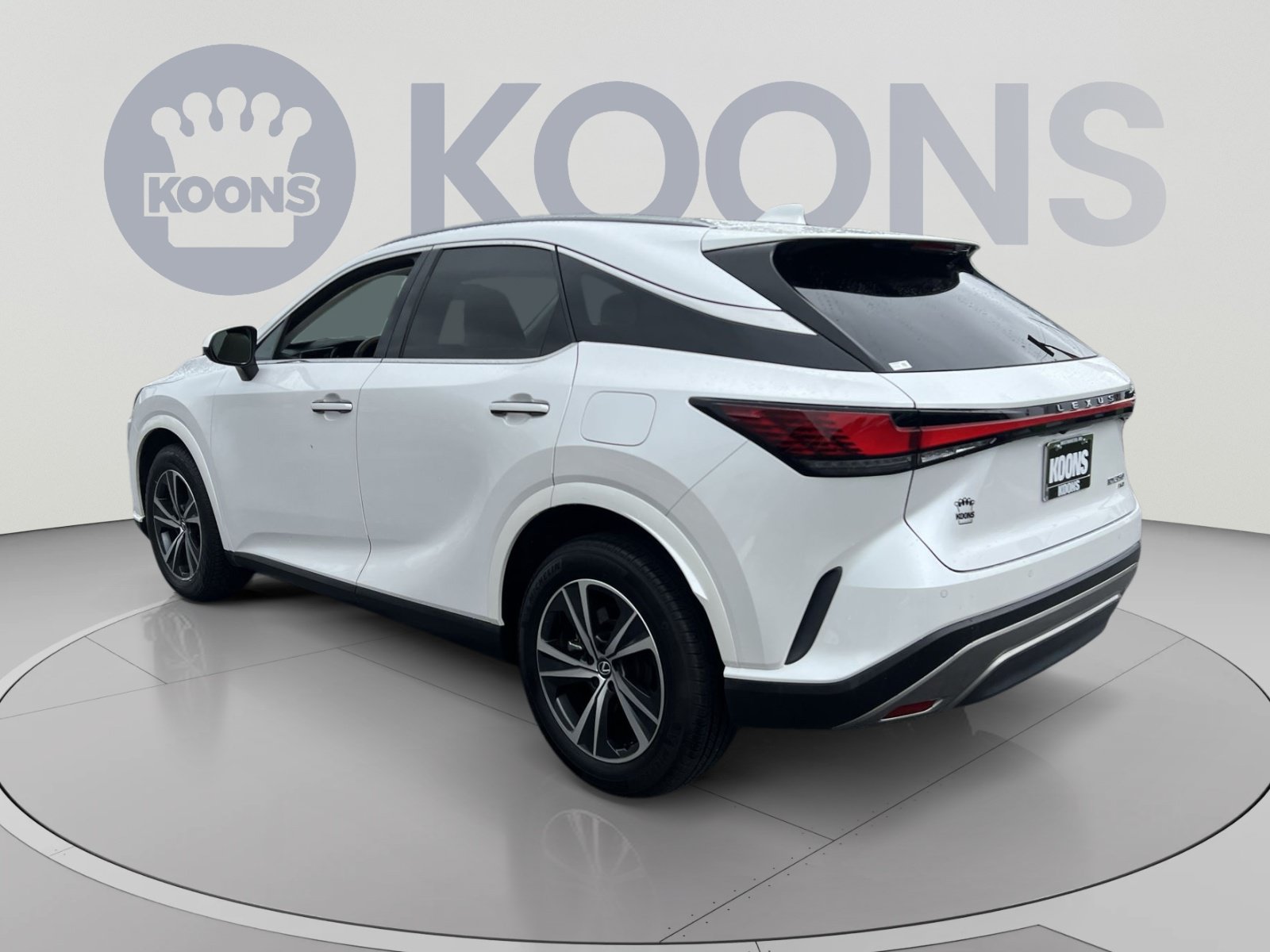 Used 2024 Lexus RX 350 Premium w/ Cold Area Package AWD/4WD image 4