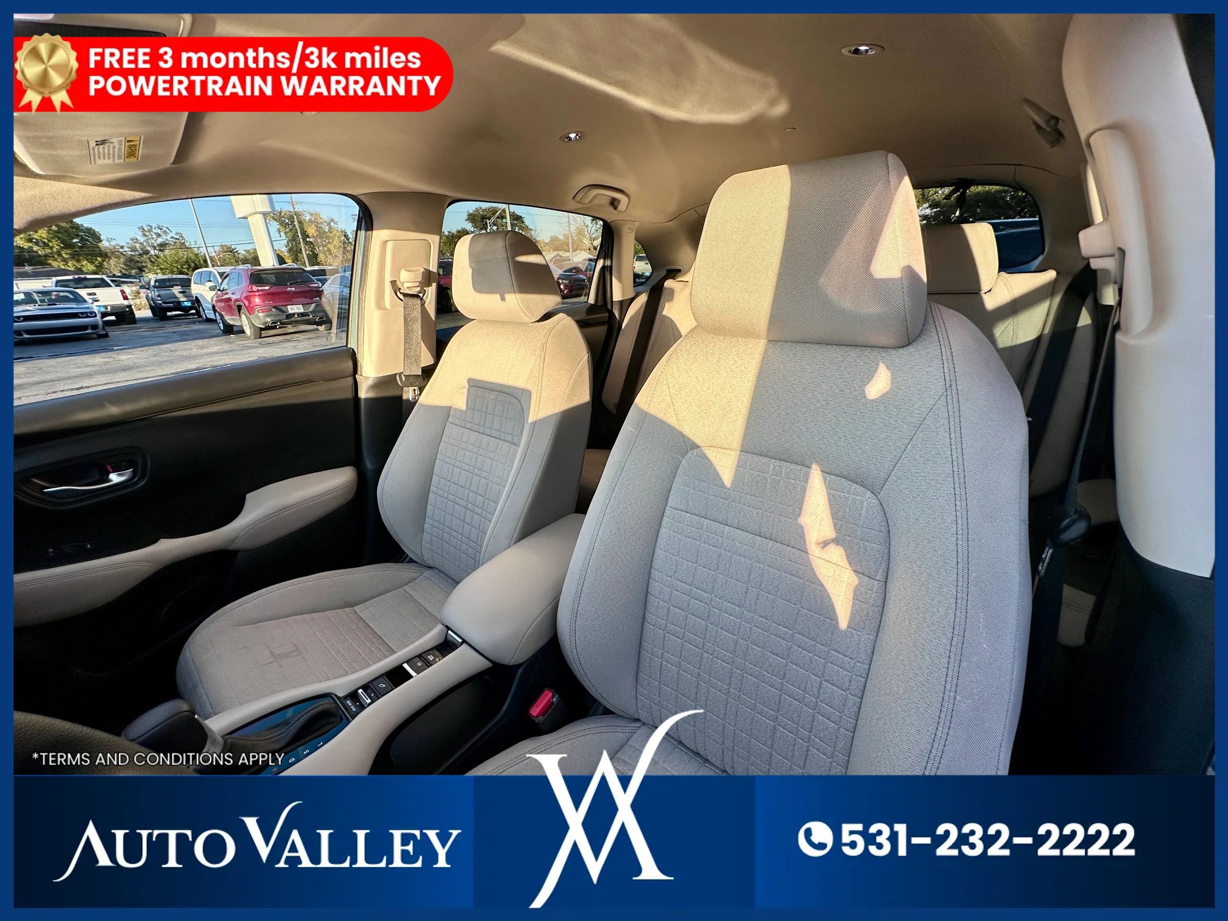 Used 2025 Honda HR-V LX image 14