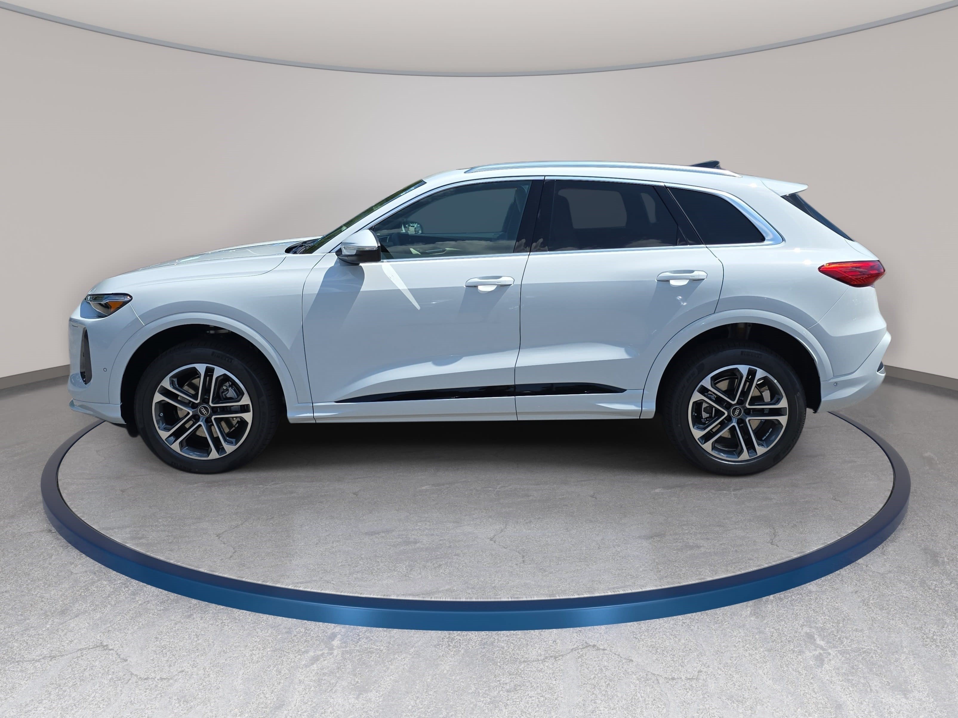 New 2026 Audi Q5 Premium Plus AWD/4WD image 8