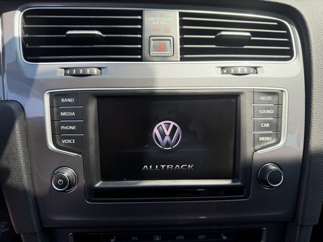 Used 2017 Volkswagen Golf Alltrack S AWD/4WD image 37